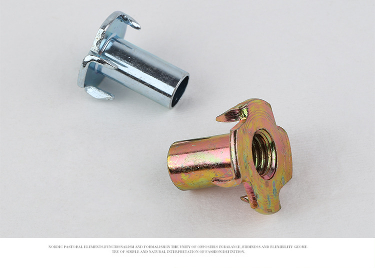 五金四爪釘的圖片